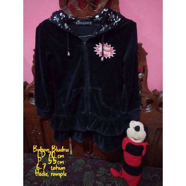 JAKET/ROMPI/OL/OVERALL/BAJU SEPEDA/BAJU RENANG ANAK DAN REMAJA PRELOVED