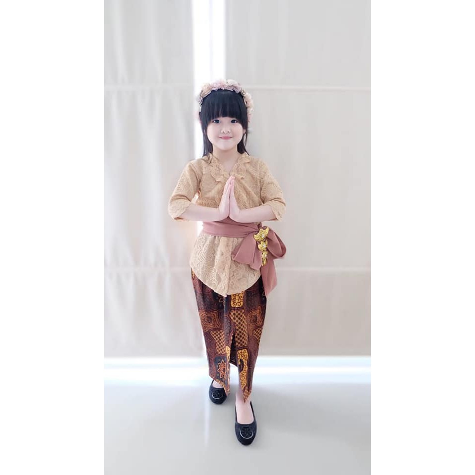 ethnickidswear setelan kebaya anak kebaya pramugari free obi dan bross