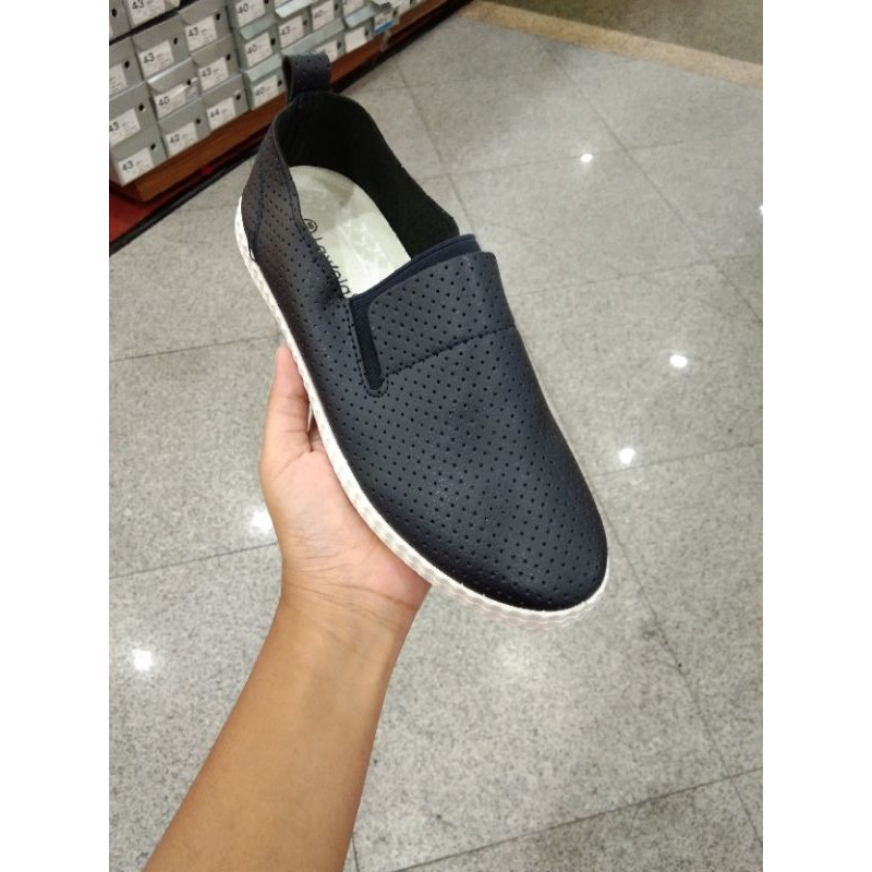 sepatu kets laviola