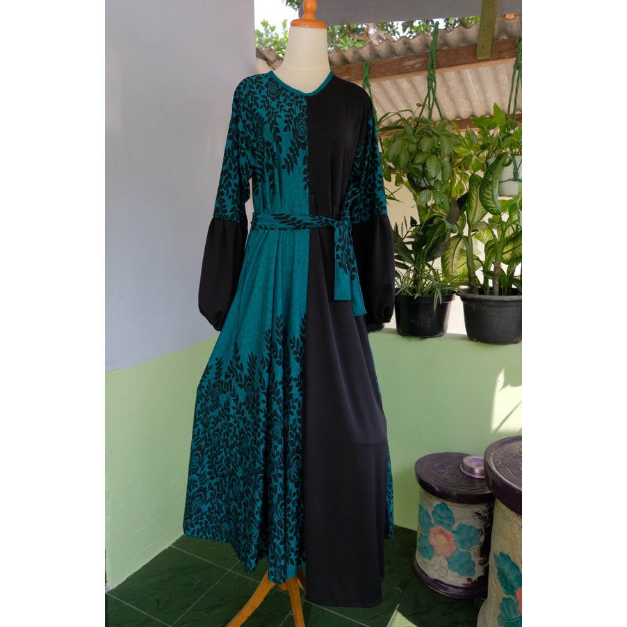 GAMIS BUSUI CALVIN JEANS MOTIF TALI PINGGANG
