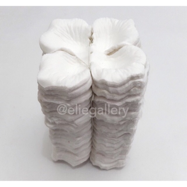 Rose Petal Putih 500 GRAM / Kelopak Mawar White / Karpet Bunga / Bunga Tabur / Kuntum Mawar Dekorasi