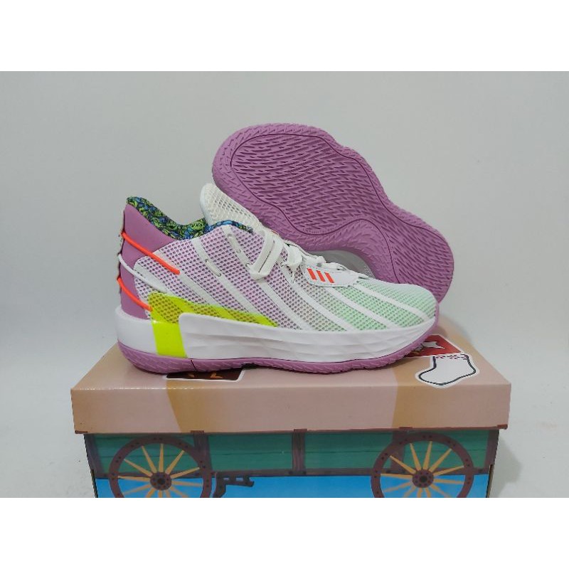 sepatu basket adidas dame 7 buzz toy story