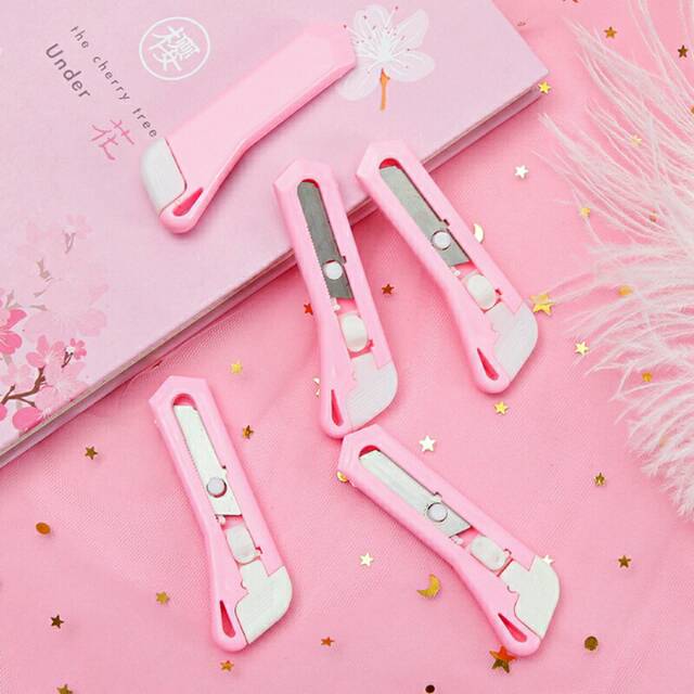 

Mini cutter cute pink