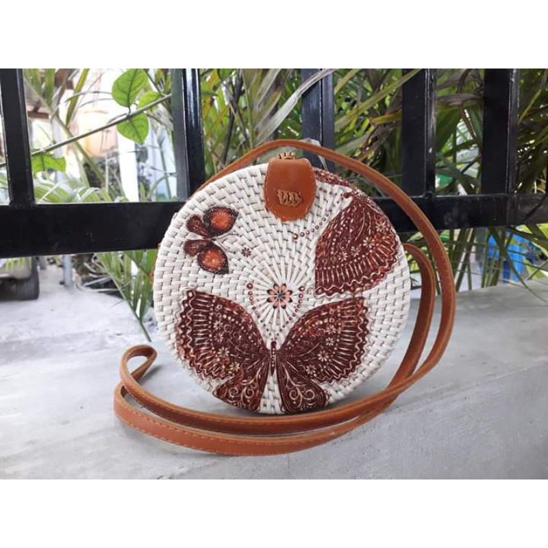 Tas Anyaman Rotan Khas Lombok