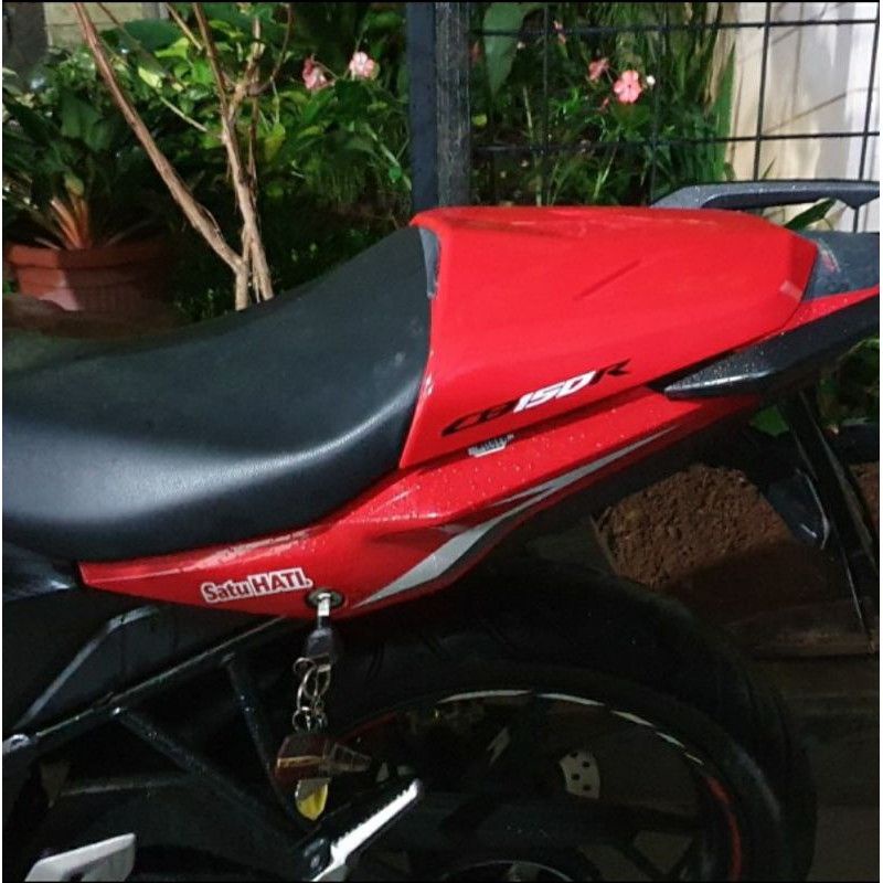 Single Seat Cowl New CB150R LED Merah Red Original