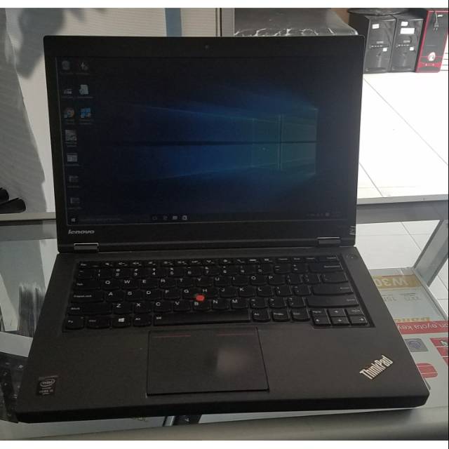 Lenovo T440p  Core i5-4300U