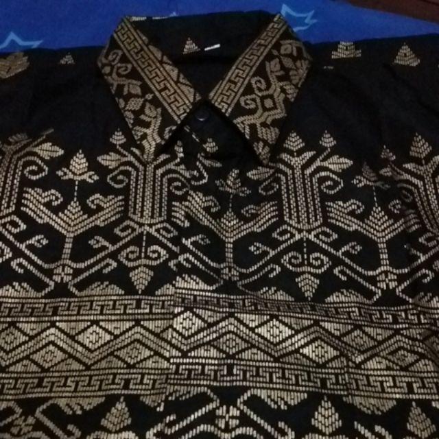 Kemeja Batik Anja Prada Emas
