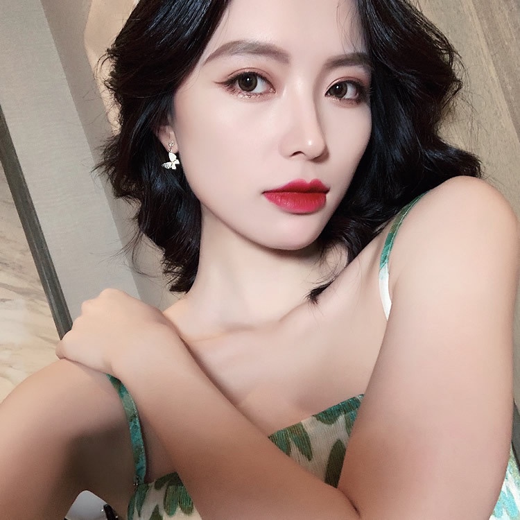 Peri Kupu-kupu kecil telinga studs 2020 baru fashion anting-anting wanita Korea sederhana temperamen