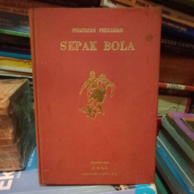 

PERATURAN PERMAINAN SEPAK BOLA