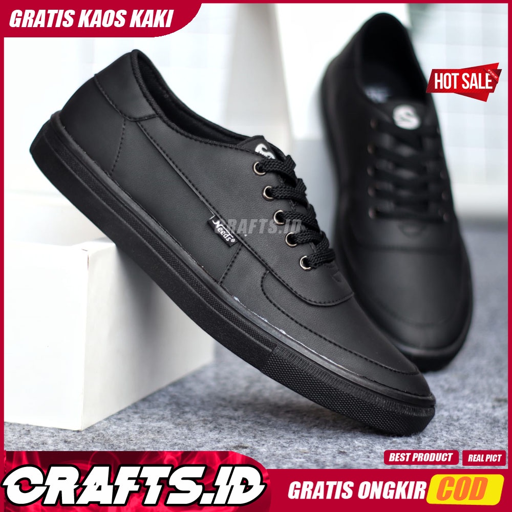 CRAFTS X NEEDS Sepatu Sneaker Pria Kulit Syntetic Original Sepatu Pria Casual Kerja Kuliah Kondangan Sepatu Kasual Sneakers Cassual Cowok Hitam Santai Sepatu Sekolah Keren Nyaman