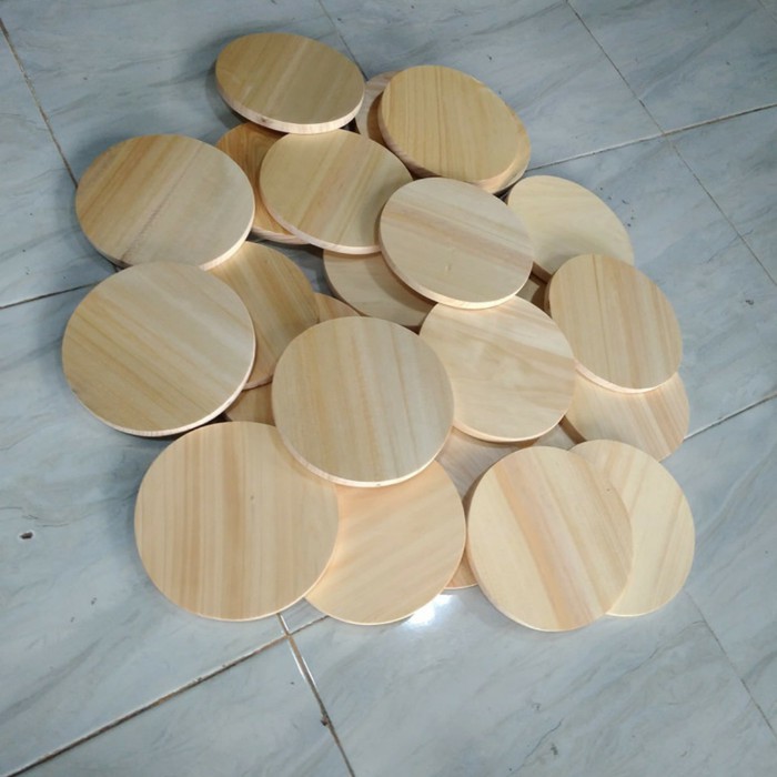 Talenen Bulat Kayu Pinus Diameter 18cm/Wooden Cutting Board