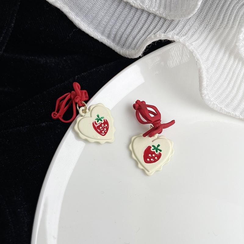 Gentle white love strawberry earrings cute bow earrings for women Korean S925 Silver Needle