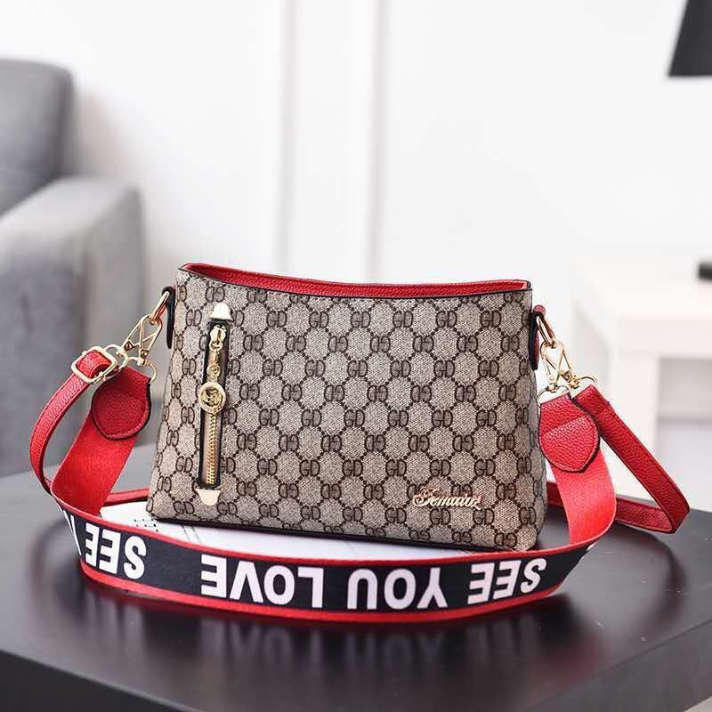 TAS HAPPY B1243 Tas batam import wanita SLINGBAG 1kg bisa 2 tas BQ2584 FB0669 CR7058 LT1606