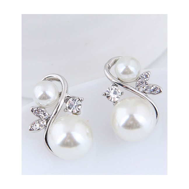 LRC Anting Tusuk Elegant Color Pearls Decorated S Shape Earrings A5466X