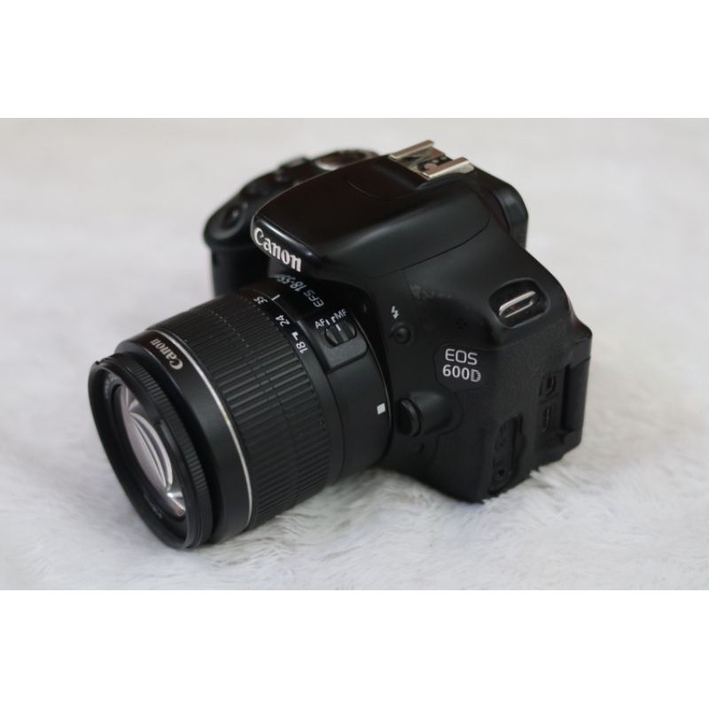 CANON EOS 600D BONUS MEMORY SIAP PAKAI MULUS BANYAK BONUSNYA-1
