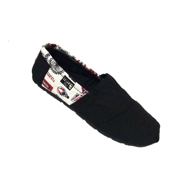 Sepatu unisex SANTAY kombinasi random