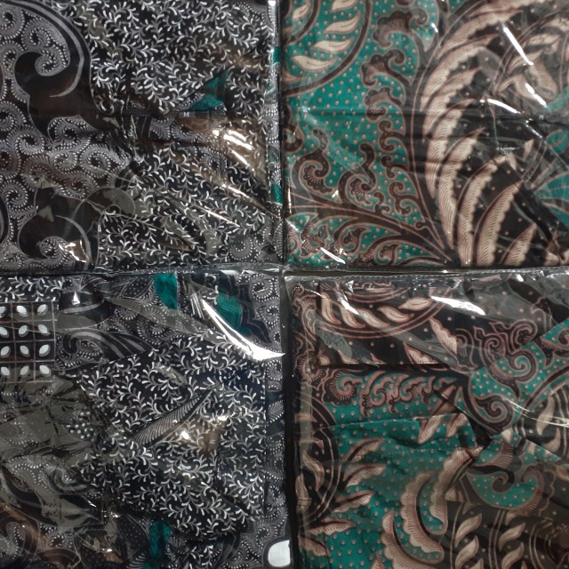 Kemeja Dan Tunik Batik