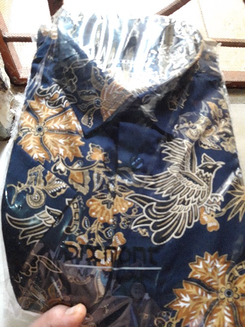 Kemeja Batik Pria Lengan Pendek Bs73 Katun Motif Modern Dixmont Semi Slimfit Premium