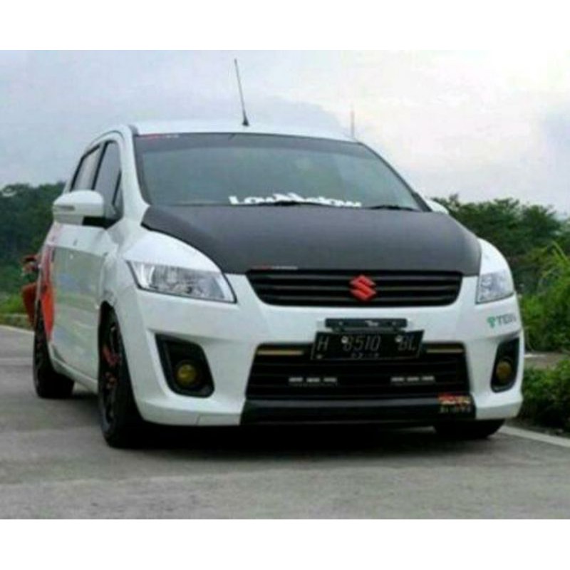 Eyelid atau mata sipit ertiga