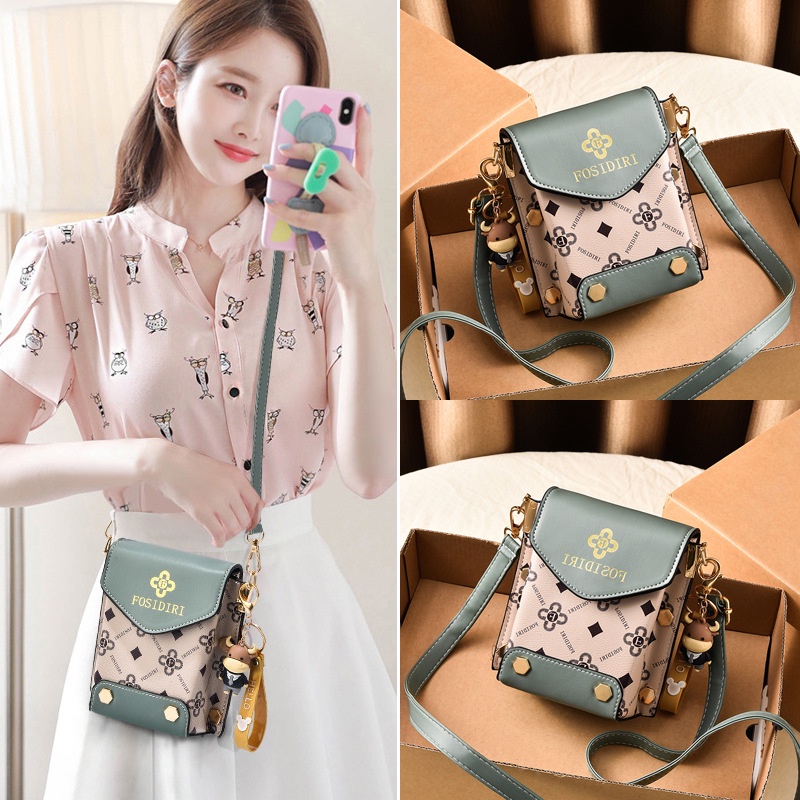 Tas Selempang Wanita Versi Korea dari Tren Baru Tas Ponsel Messenger Tas Fashion Wanita Satu Bahu Retro Tas Persegi Kecil Tas Ponsel Mini Trend Sling Bag Chain Shoulder Bag Tas Ponsel Utusan Tas Fashion Wanita