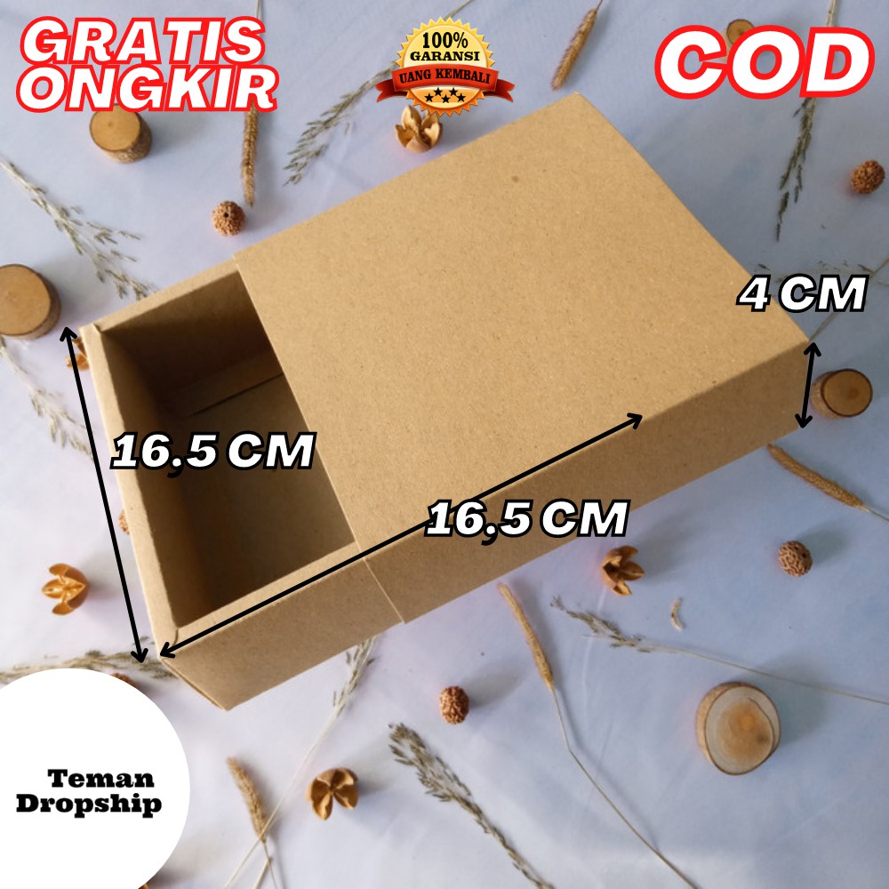 

KARDUS HAMPERS KOTAK GIFT BOX KADO PACKING SOUVENIR PERSEGI UKURAN 16,5X16,5X7