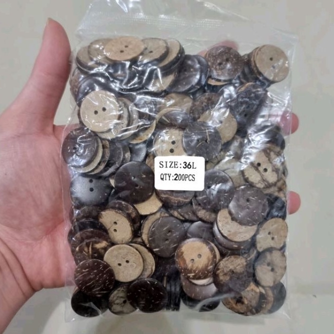 Kancing Batok 23mm/2,3cm/36L @200 pcs Kancing Baju Batok Kelapa Pernis