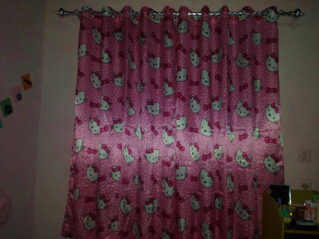 Hello Kitty Jendela