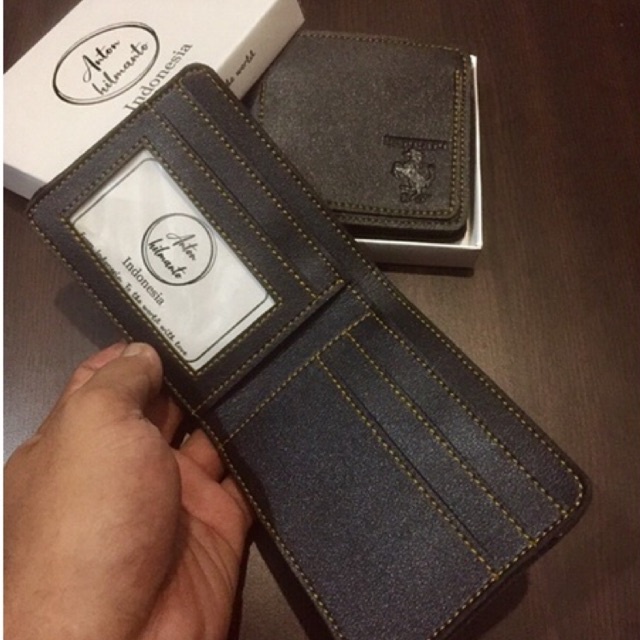 Dompet lipat pria bahan kulit sintetis lokal saku depan murah meriah tapi keren free box #dompet #dompetpria #dompetcowok #dompetremaja #dompetlokal #fyp