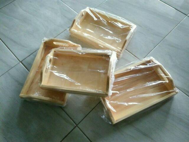 Nampan Kayu / Baki Kayu / Tray Kayu Pinus uk. 40 x 30 pegangan melengkung