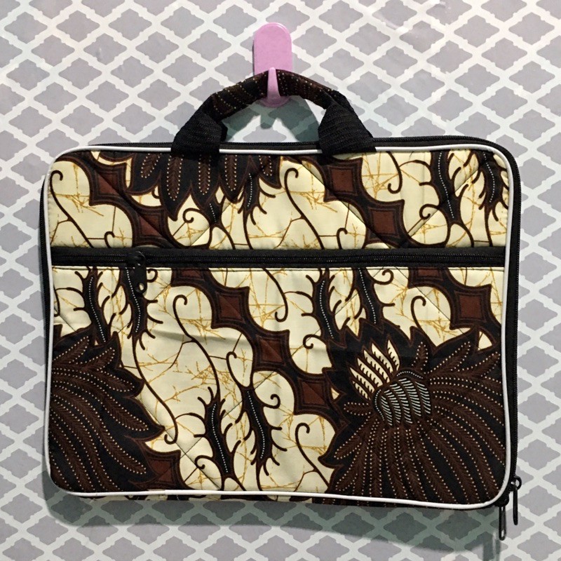 Tas Laptop Batik Klasik Ukuran 14 Inch