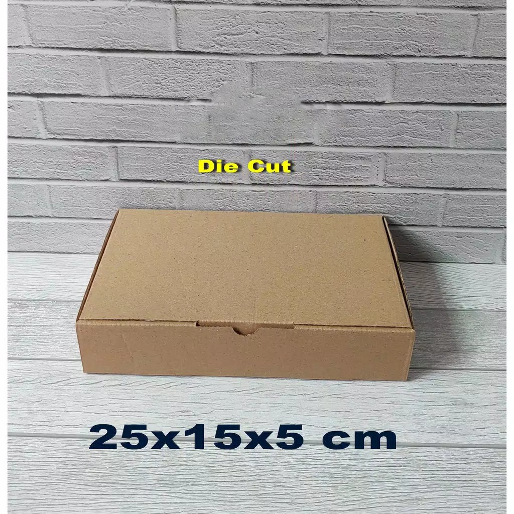

Kardus 25 x 15 x 5 cm ...Die cut kotak packing Baju - Aksesoris –dll