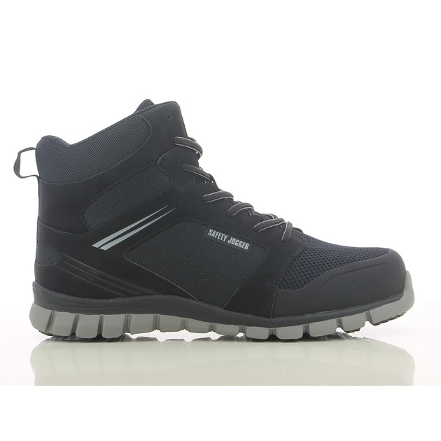 Sepatu Safety Jogger Absolute Black S1P