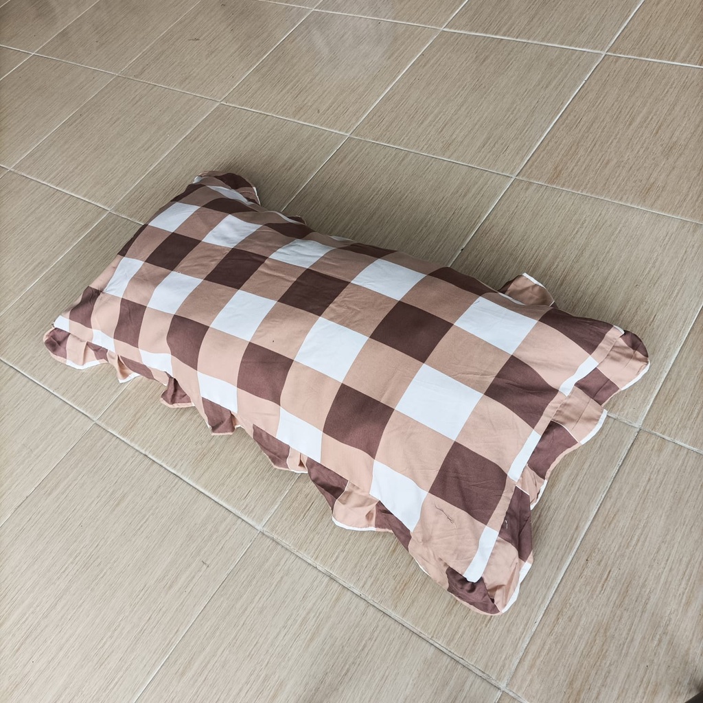 Sarung Bantal Cinta Kain Katun Aneka Motif Dan Warna Ukuran 48x95 cm