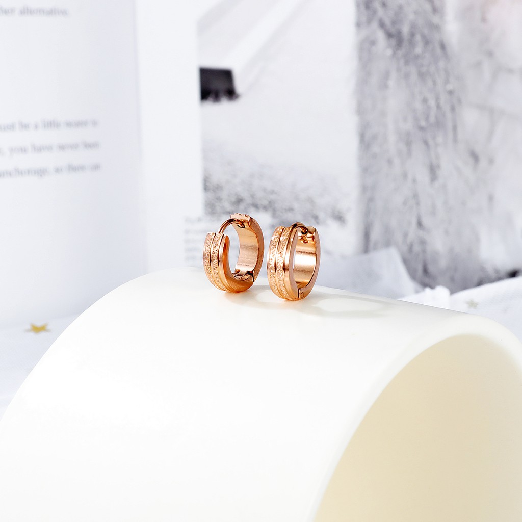 Anting Titanium Rose Gold Asli Wanita Fashion Anti Karat Murah AA055 Motif Jepit simple elegant