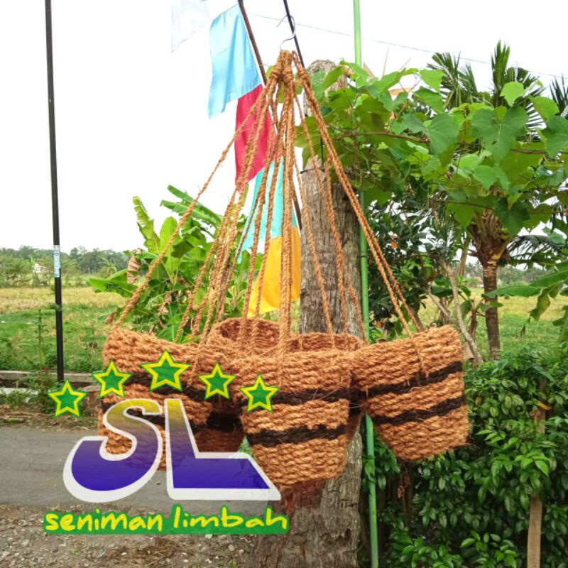 POT GANTUNG SABUT KELAPA UNTUK MEDIA TANAM ANGGREK