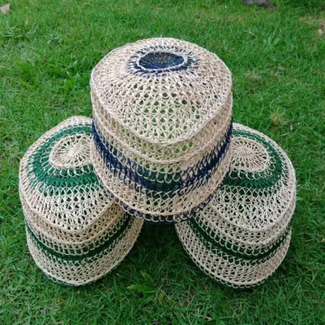 Peci Rotan Kopiah Khas Kalimantan #01