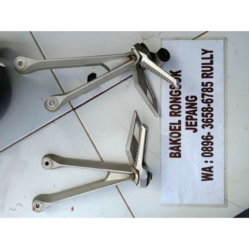 footstep belakang cbr 150r facelit ori