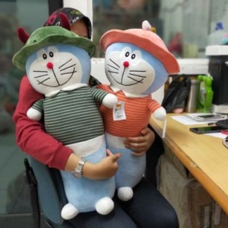 BOneka Guling Doraemon Topi Size 65cm/26'/bantal guling lucu/Guling karakter