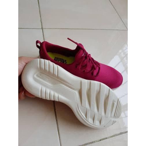 Sepatu Original Skechers Gorun Mojo Woman