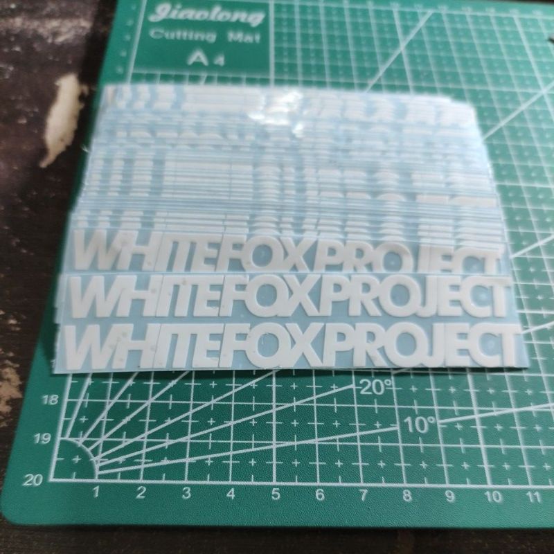 stiker WHITEFOXPROJECT 12cm