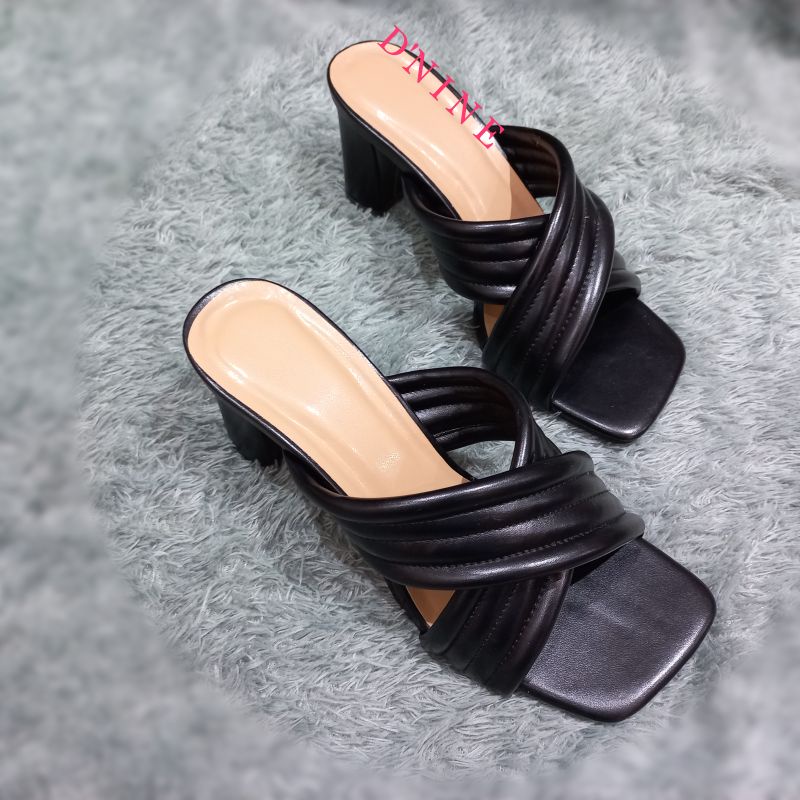 Sandal Wanita Sandal heels Karmila 7 cm YY 05