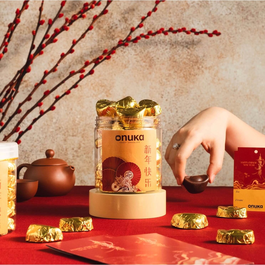 

Onuka CNY FORTUNE JAR / Hampers Hadiah Imlek Coklat Asli