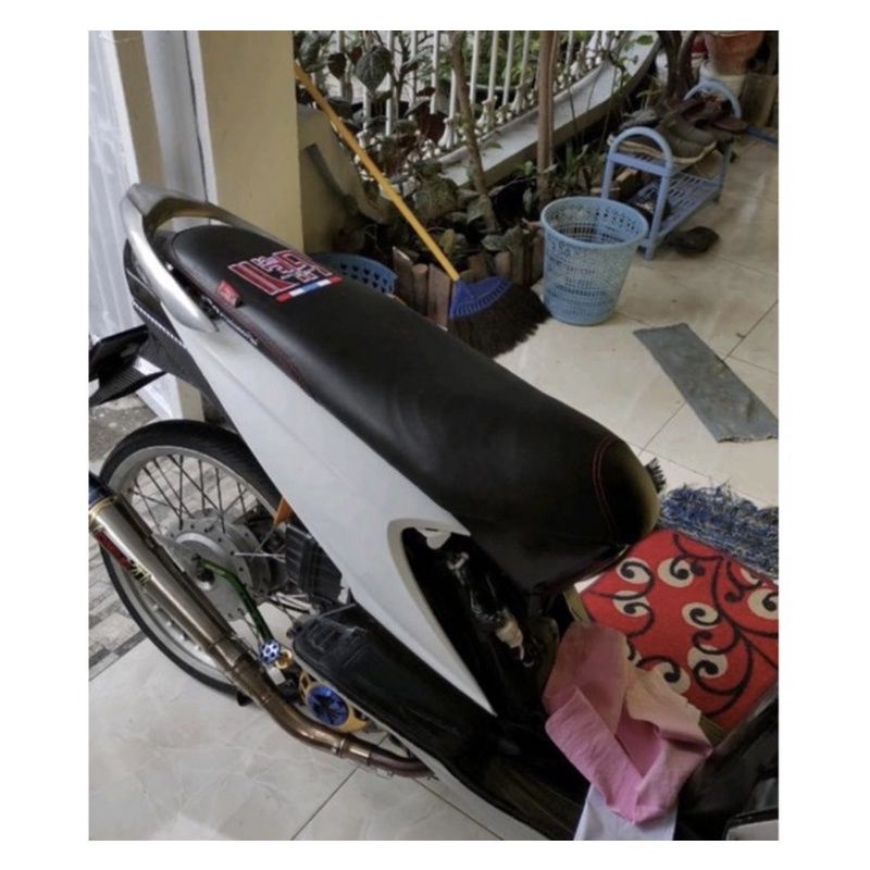 kain nathong jok motor vario /sarung jok nathong beat mio ninja supra / sarung jok  nathong hitam / kain jok nathong original for beat mio vario scopy mio / nathong PCX nmax vixion tkax xmax dll