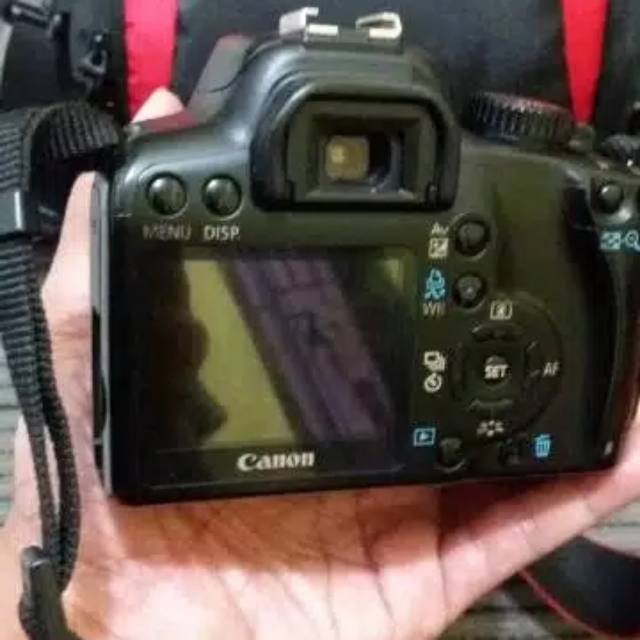 Kamera canon dslr 1000D
