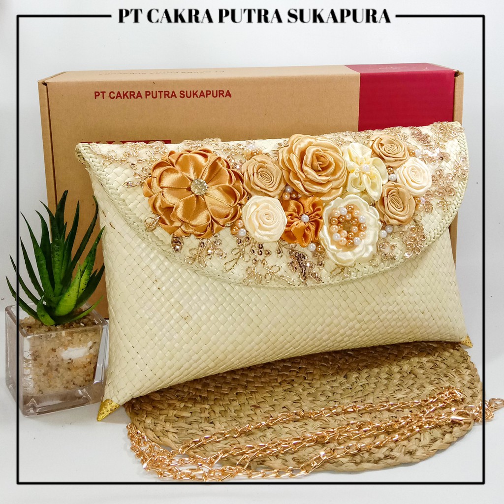 Putra Sukapura Clutch Pesta Anyaman Premium-Pandan Brokat