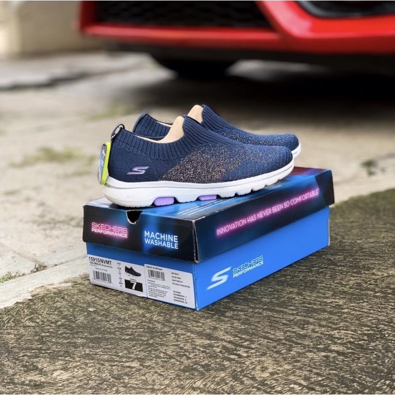 SKECHERS GO WALK 5-ENLIGHTEB NAVY/MULTI 15915/NVMT (WOMEN)