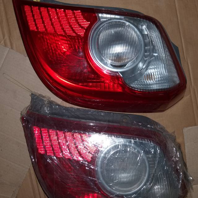 Stop lamp lampu belakang agya ayla