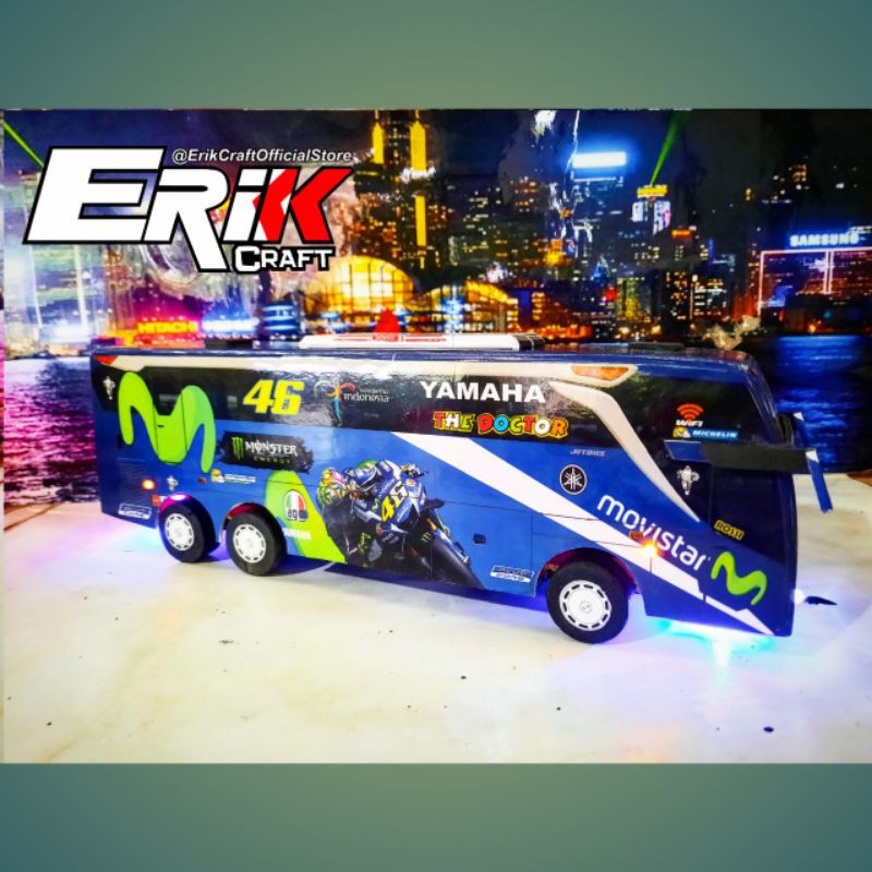 Miniatur Bus Miniatur Bis Valentinno Rossi Tronton