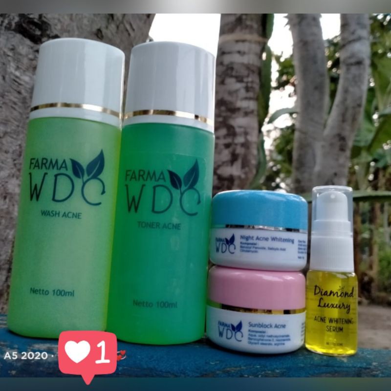 CREAM WDC BERHOLOGRAM DAN BERSEGEL