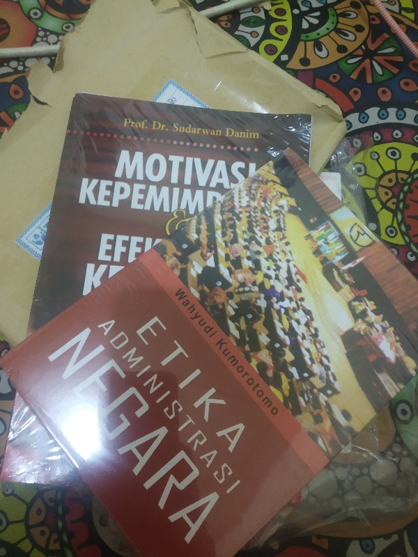 Motivasi Kepemimpinan Dan Efektivitas Kelompok